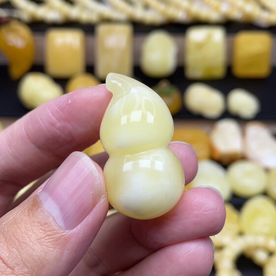 琥珀未镶嵌裸石琥珀蜜蜡