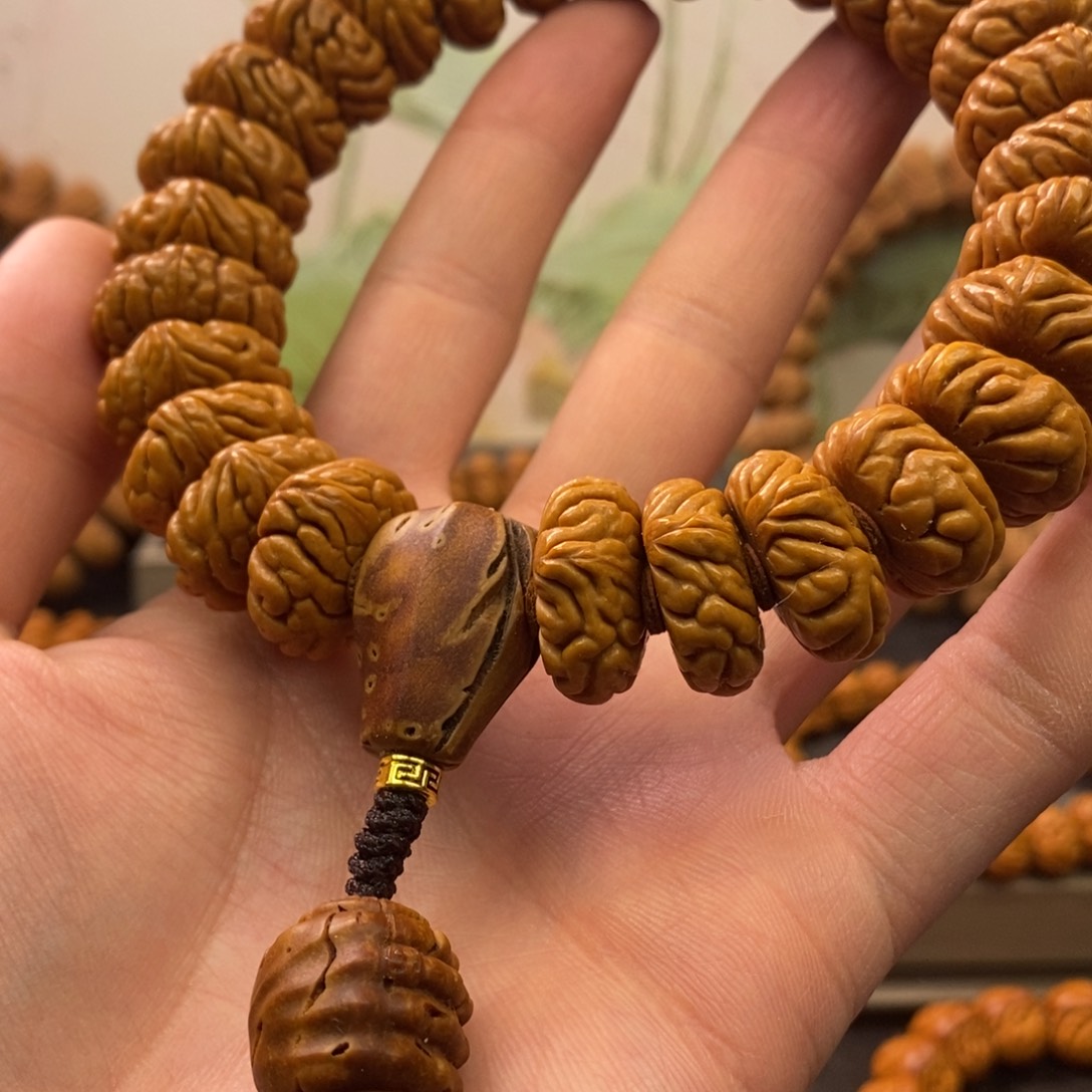 桃核手串阿*20祥云纽扣