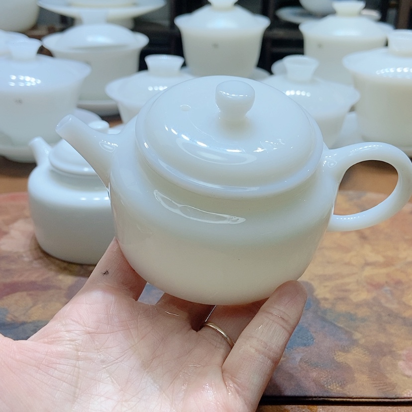 【闪购商品】你也不要多吃些饭呀好么那