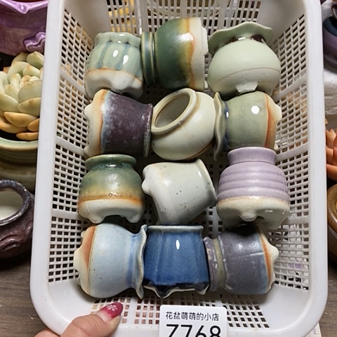 紫砂花盆768微瑕品口径3厘米左右