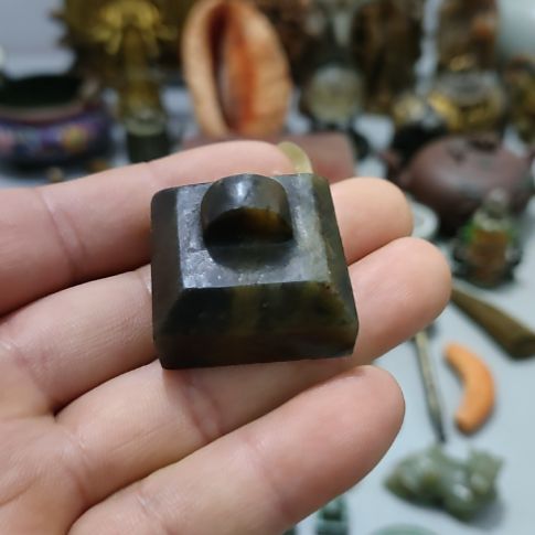 未镶嵌和田玉（糖玉）挂件