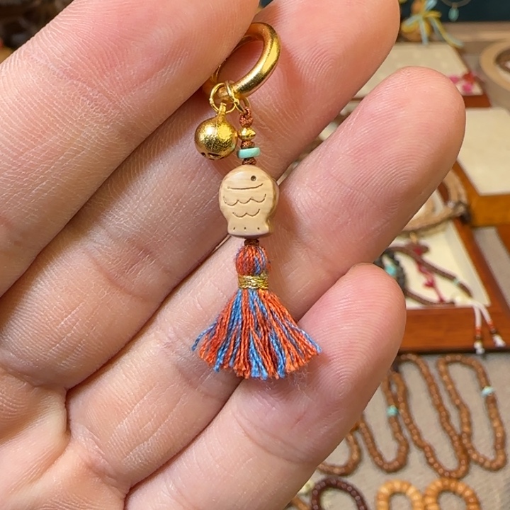 菩提籽类猛犸牙小鱼滴流