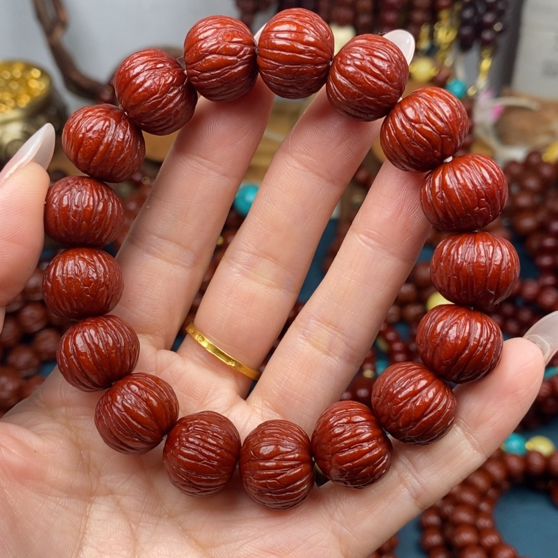 猴头核桃吊坠土豪16