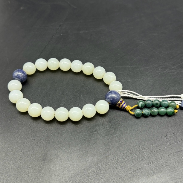 清 和田白玉十八子手持配蓝宝石 Y豆73293