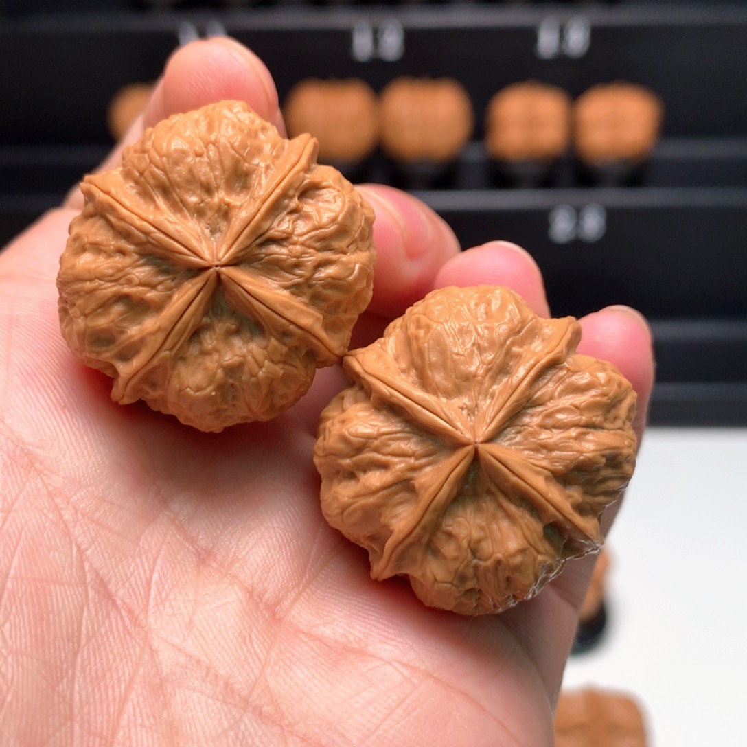 把件文玩核桃狮****力小玉玺四棱