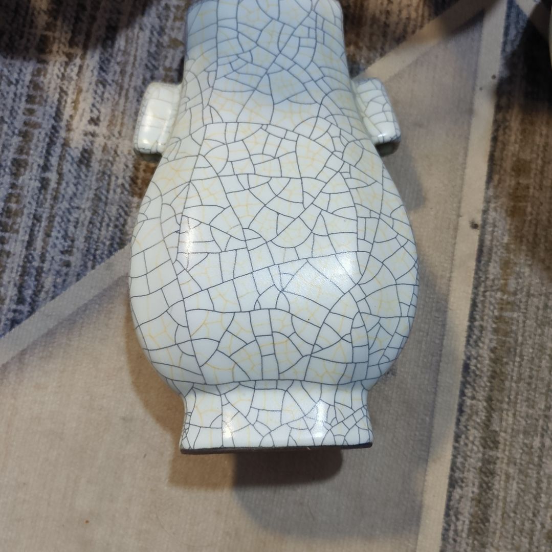 摆件瓷器放大漏给您发货了吗