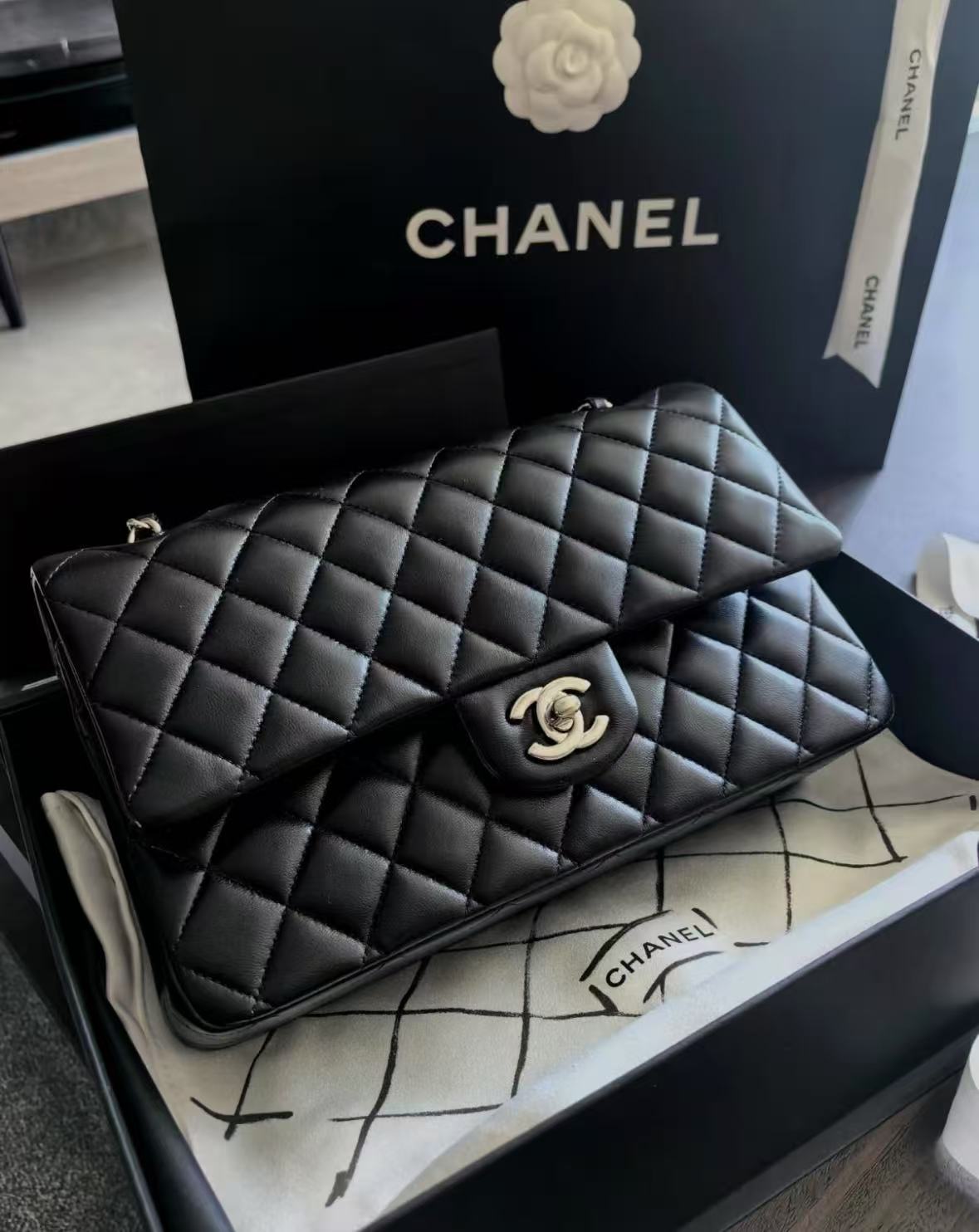 99新 Chanel/香奈儿 黑银中号光面cf/单肩包/