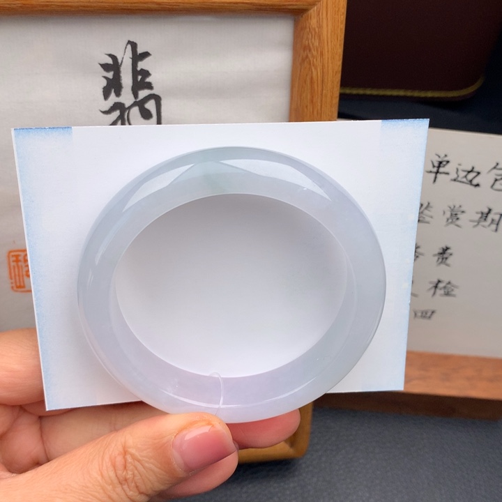 翡翠手镯未镶嵌翡翠手镯53