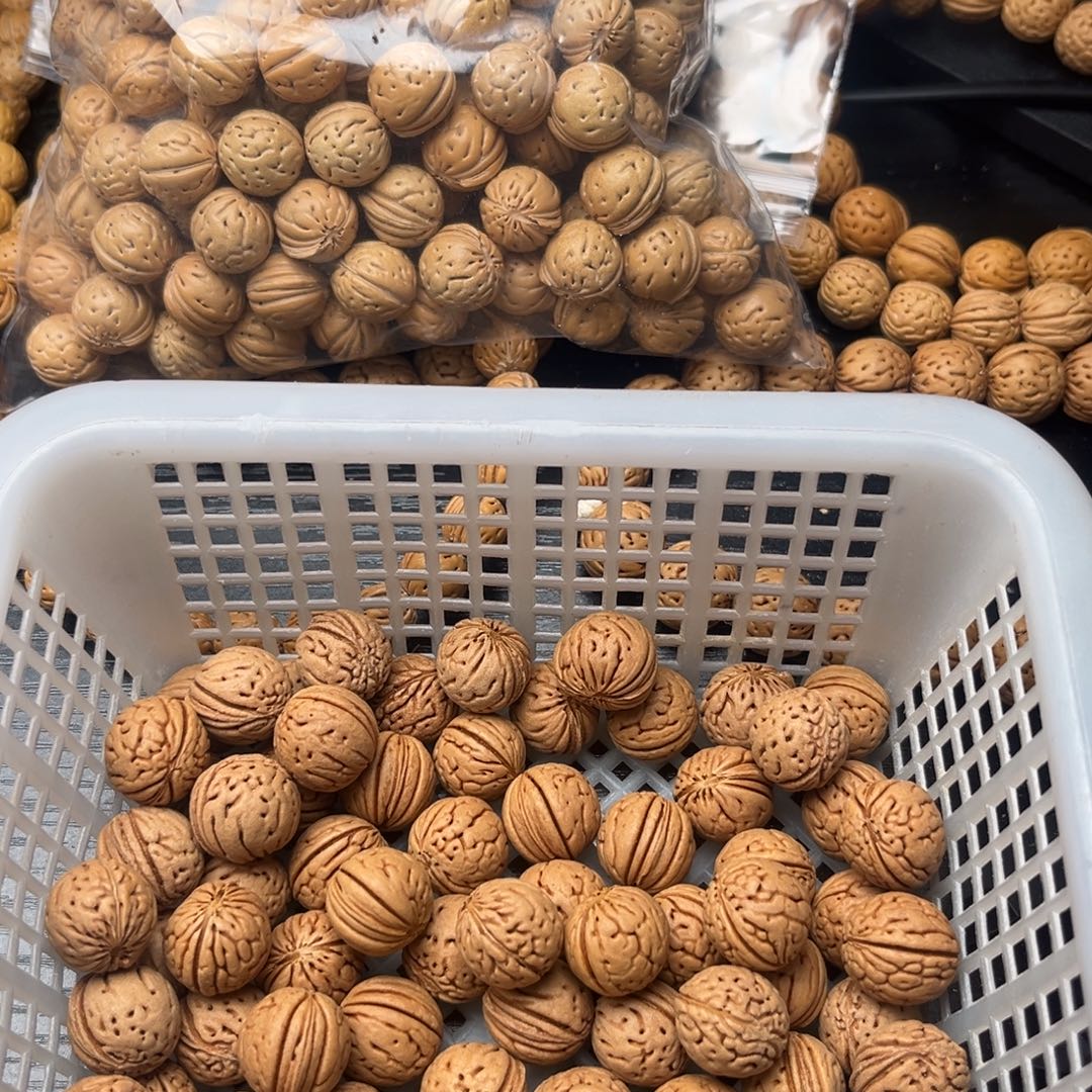 还***点文玩核桃吊坠私人鹅公子啊退不换