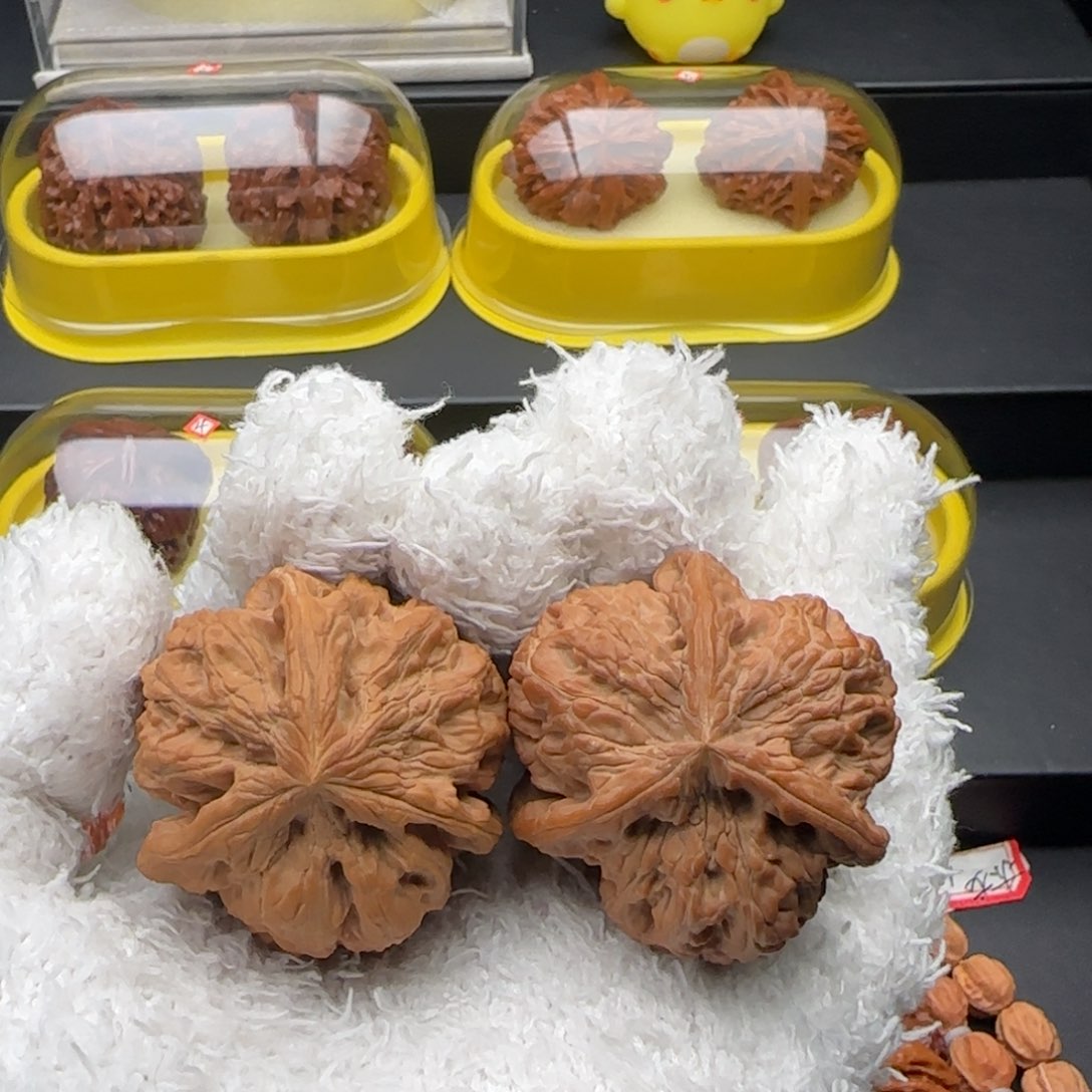 文玩核桃把件将军膀奔42