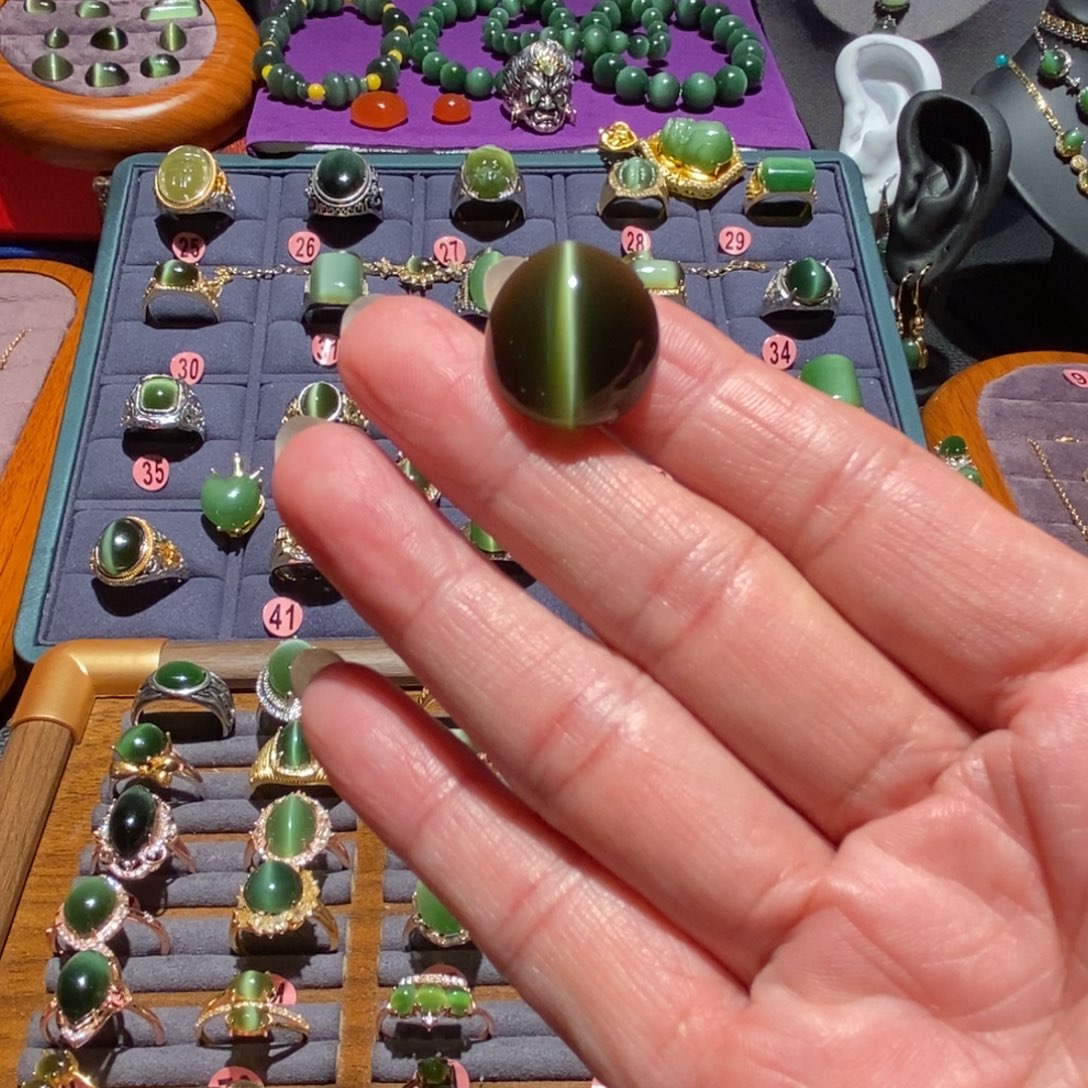 和田玉未镶嵌戒指