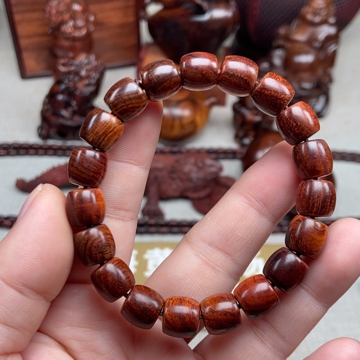 花梨木类端景台海黄1.0桶珠