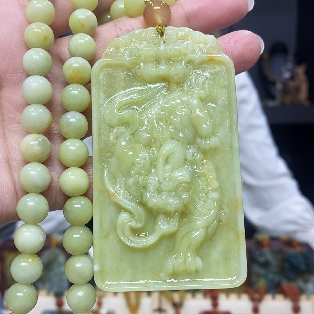 未镶嵌岫玉挂件吊坠项链