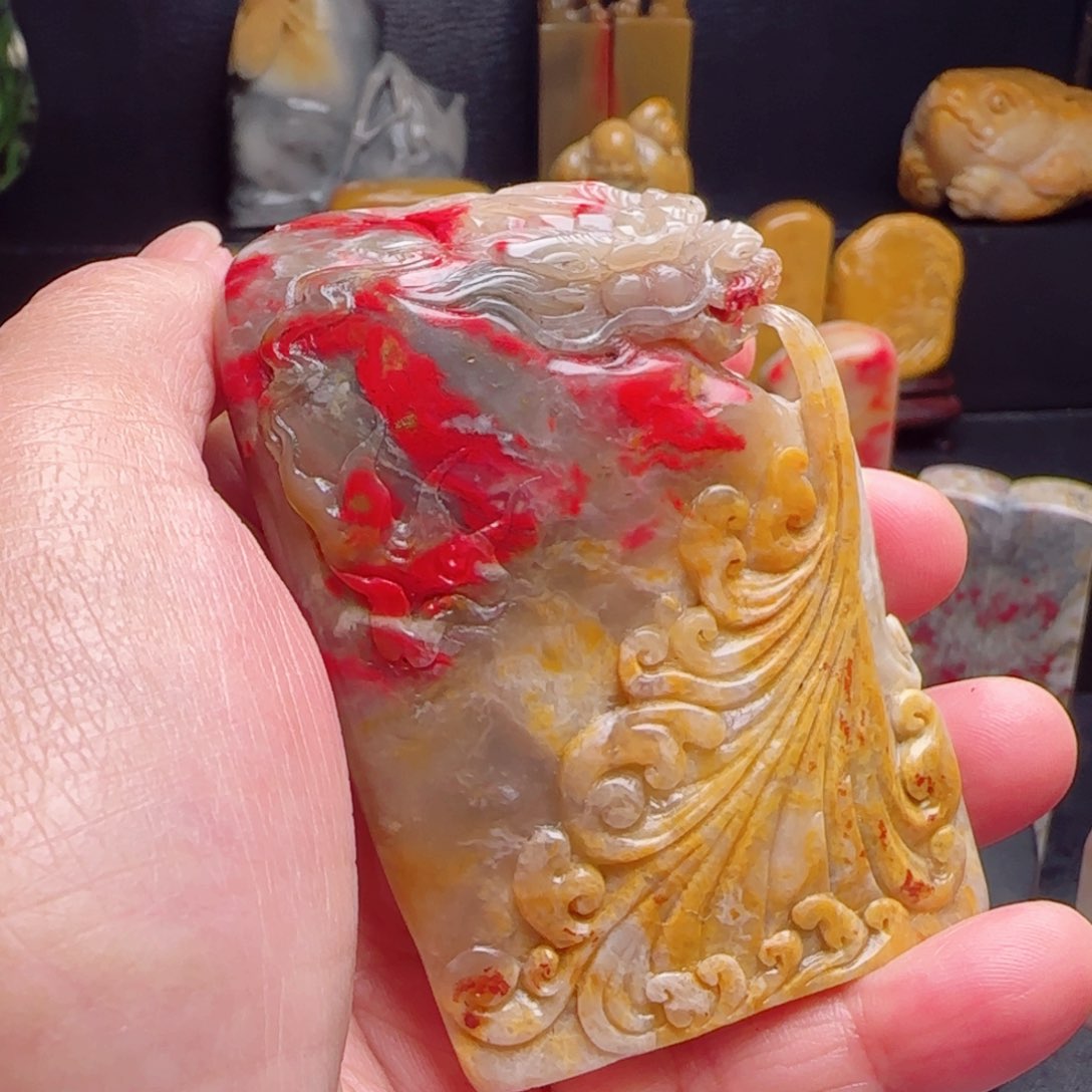 昌化石昌化鸡血石