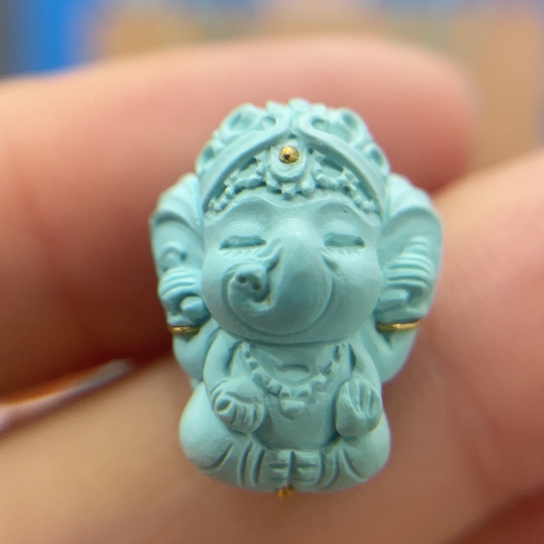 绿松石未镶嵌珠宝奇石