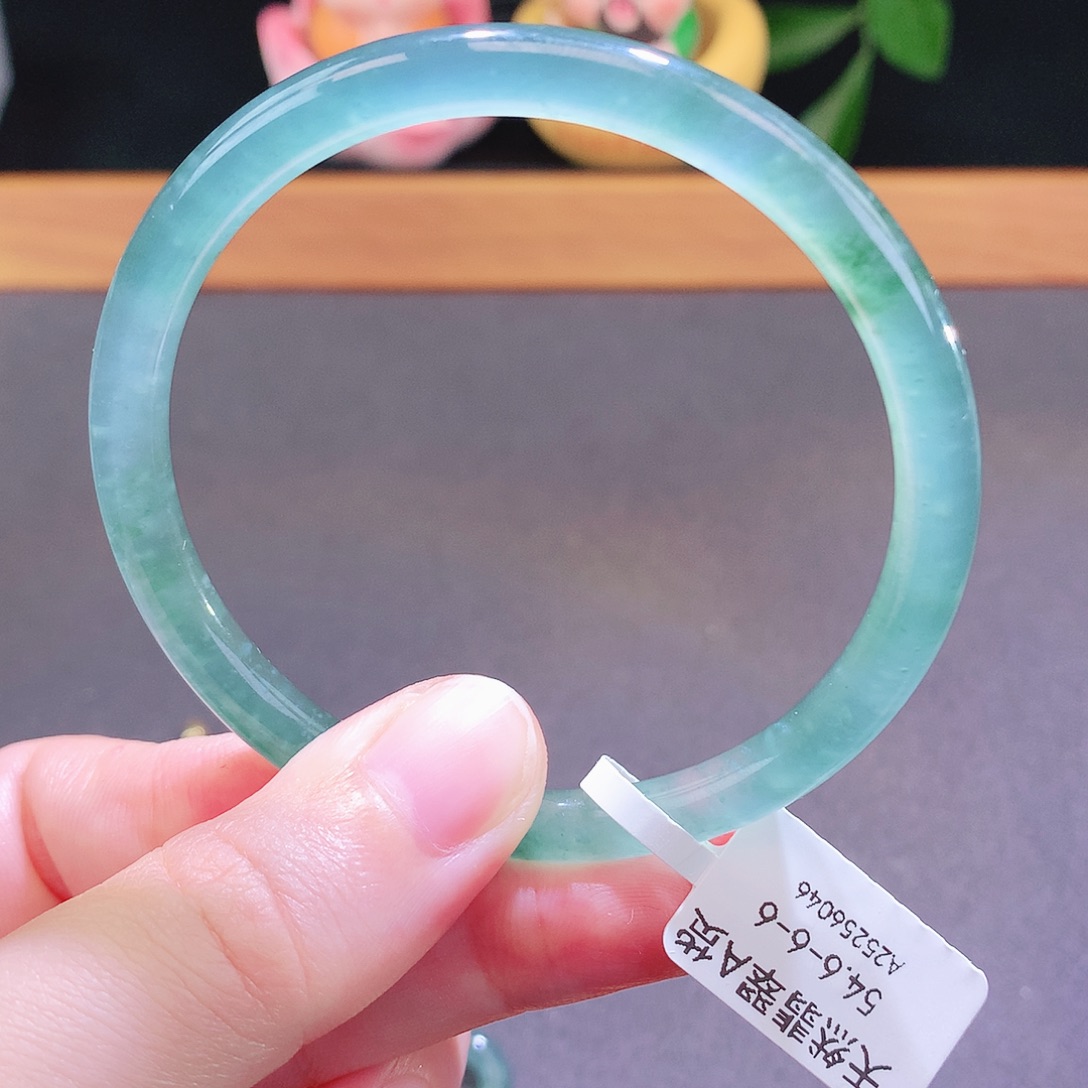 翡翠未镶嵌手镯天然翡翠