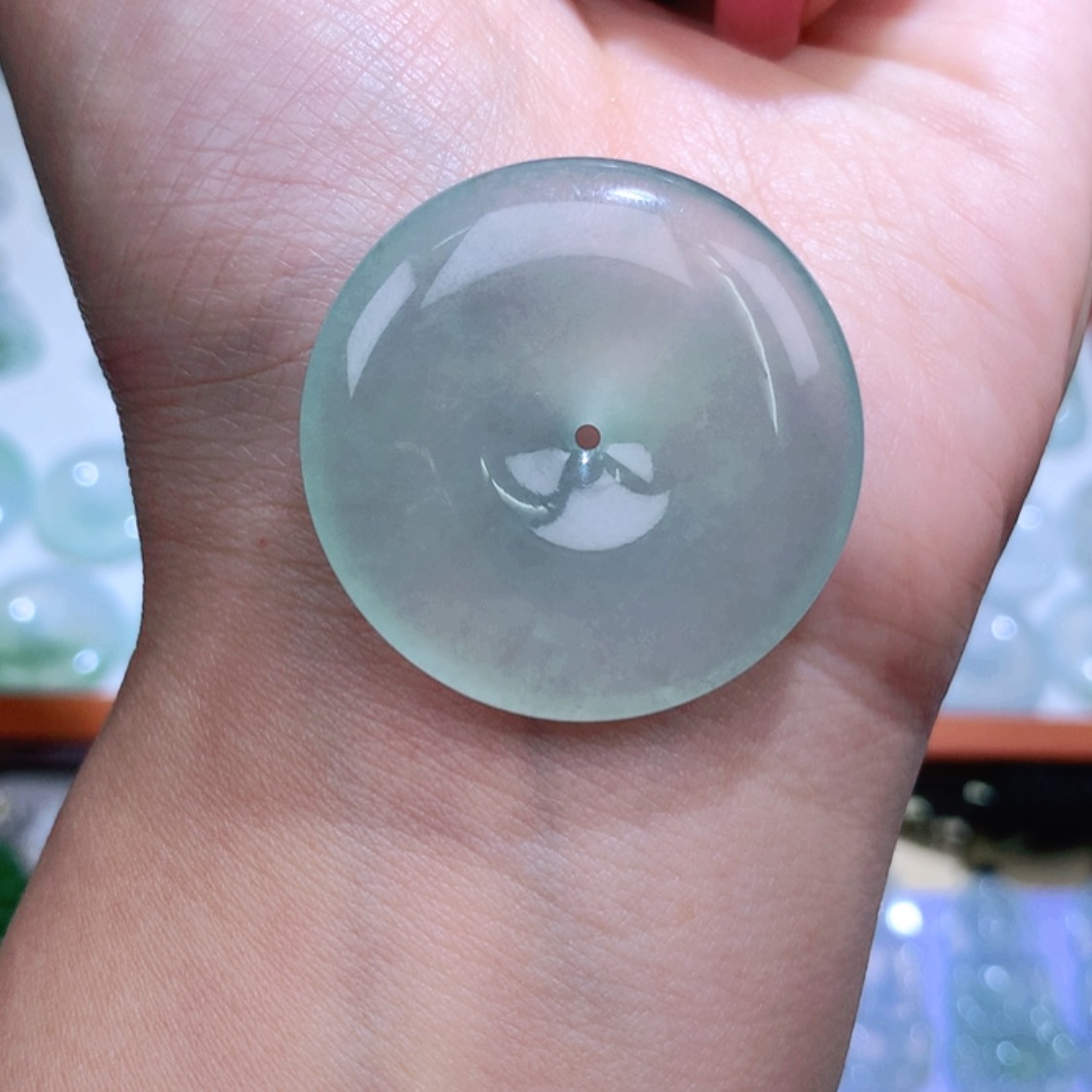 【闪购商品】翡翠颈饰未镶嵌平安扣