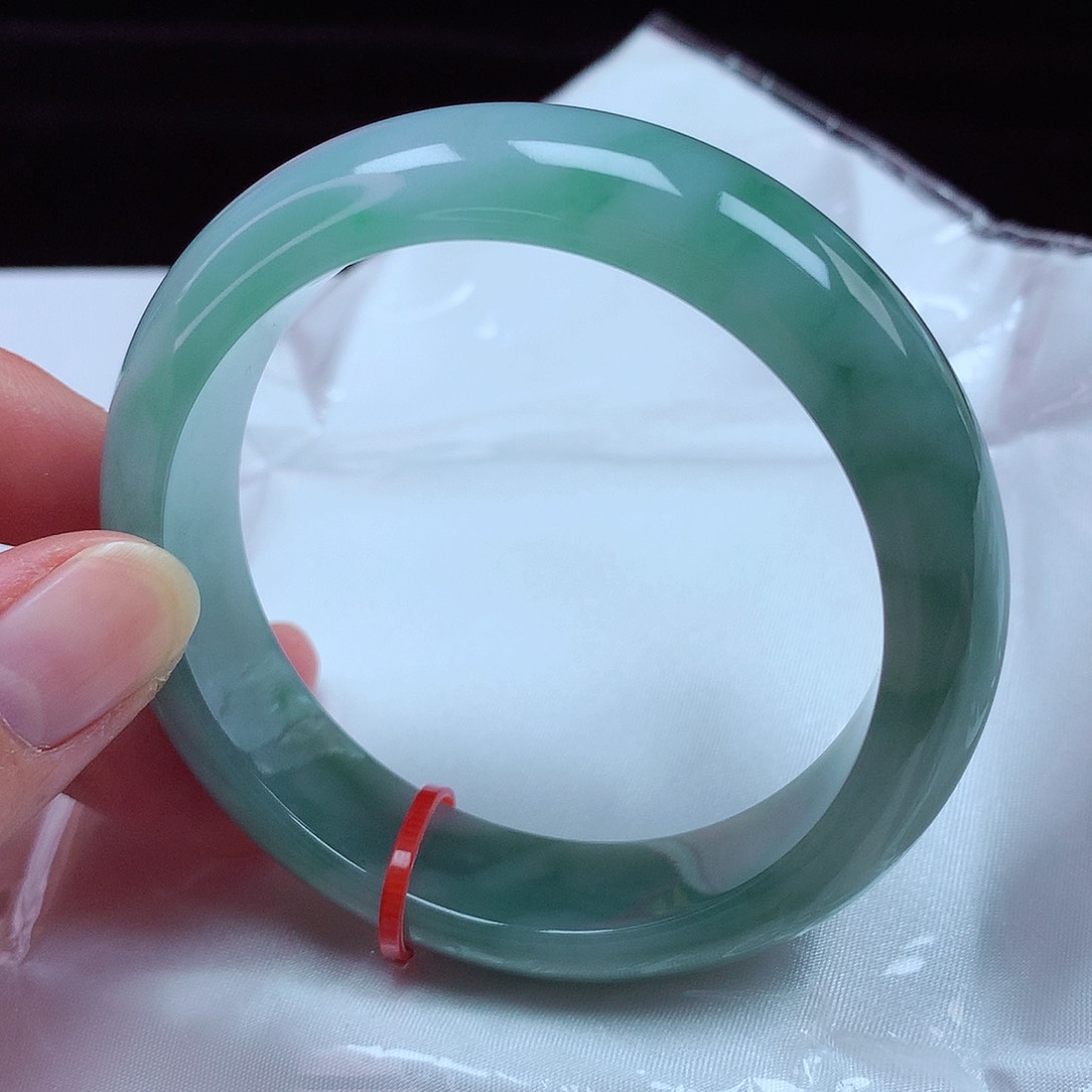 翡翠手镯未镶嵌56-57圈