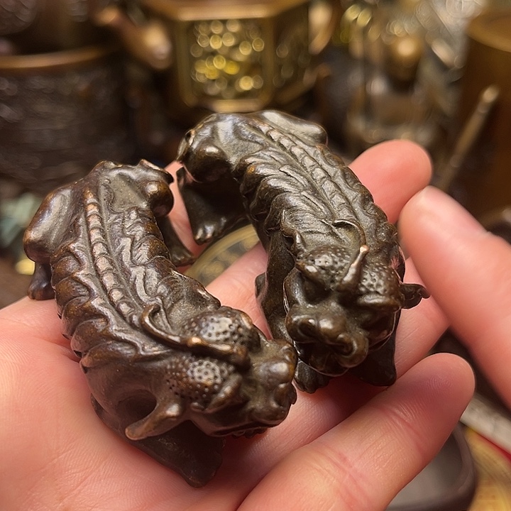 精美铜器批发档口