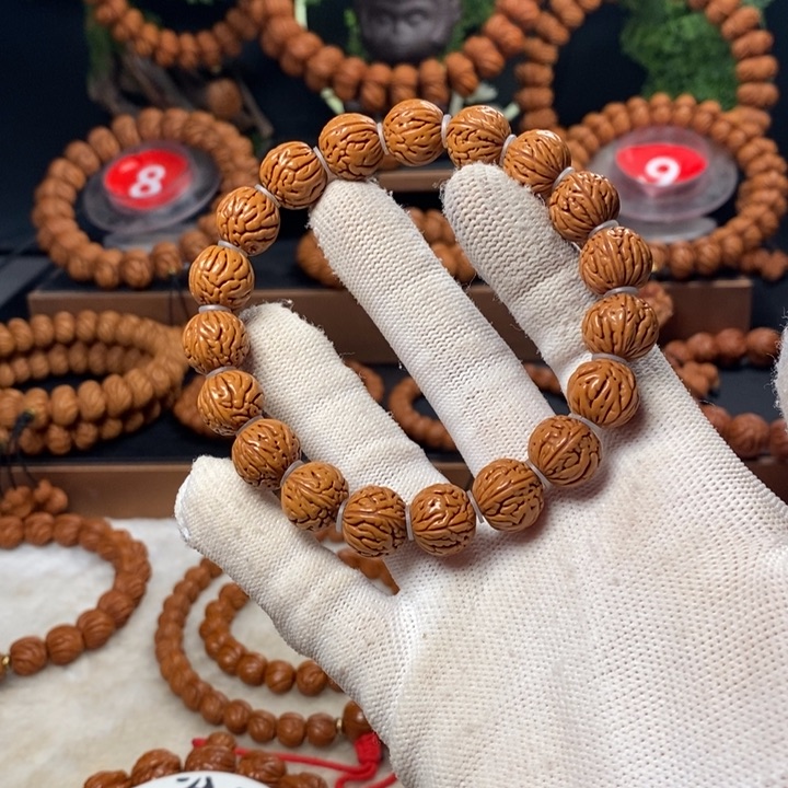 桃核吊坠秦岭龙纹