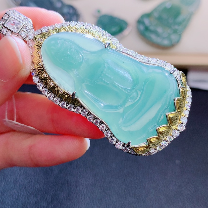 【闪购商品】翡翠颈饰未镶嵌翡翠