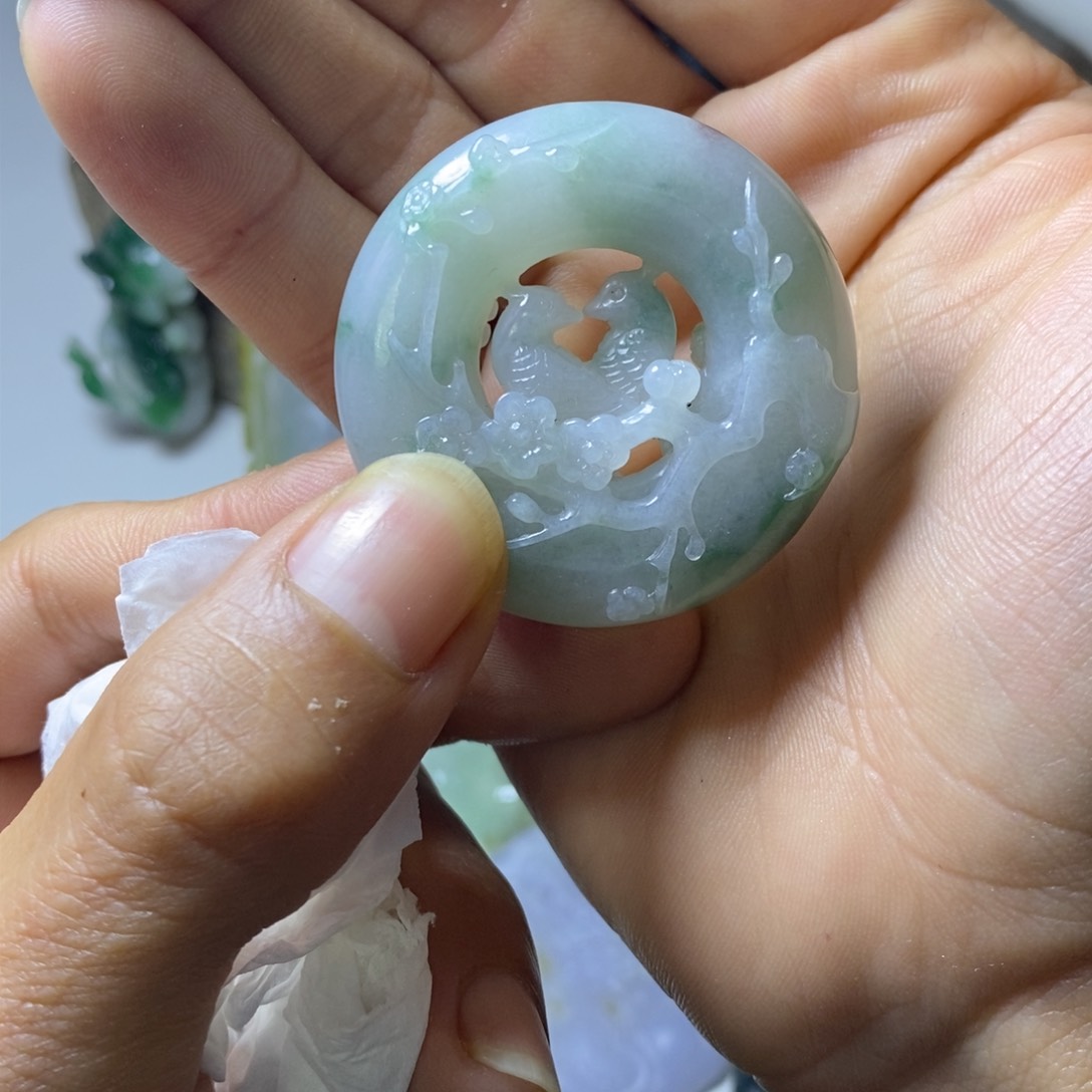 定制翡翠未镶嵌翡翠