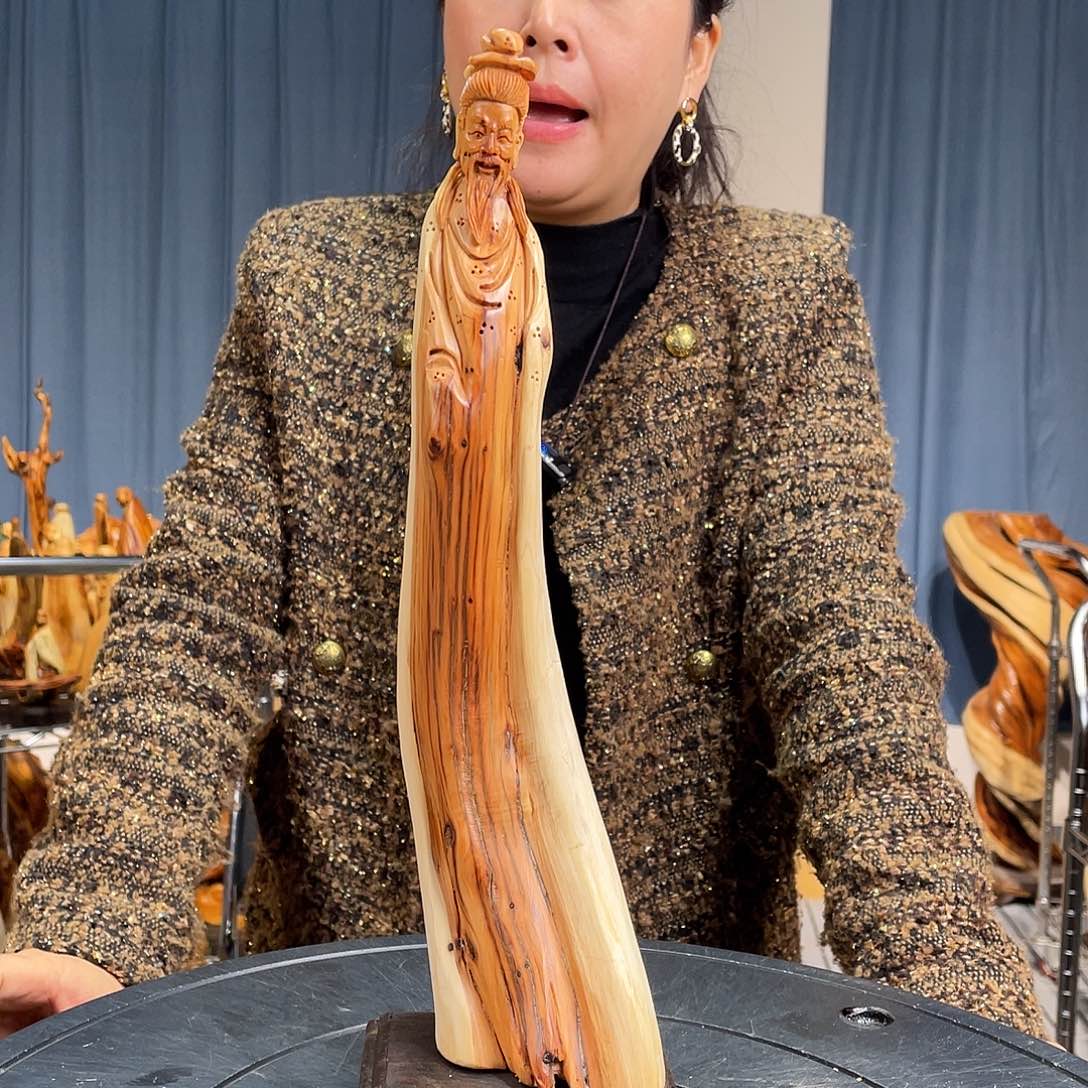 柏木（崖柏）随型艺术根雕