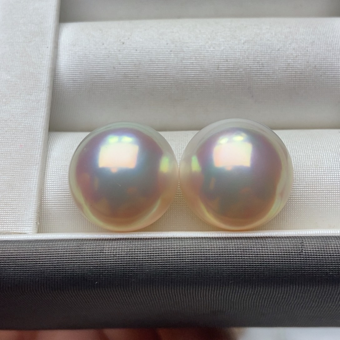 爱***丽拼合珍珠（马贝珠）裸珠