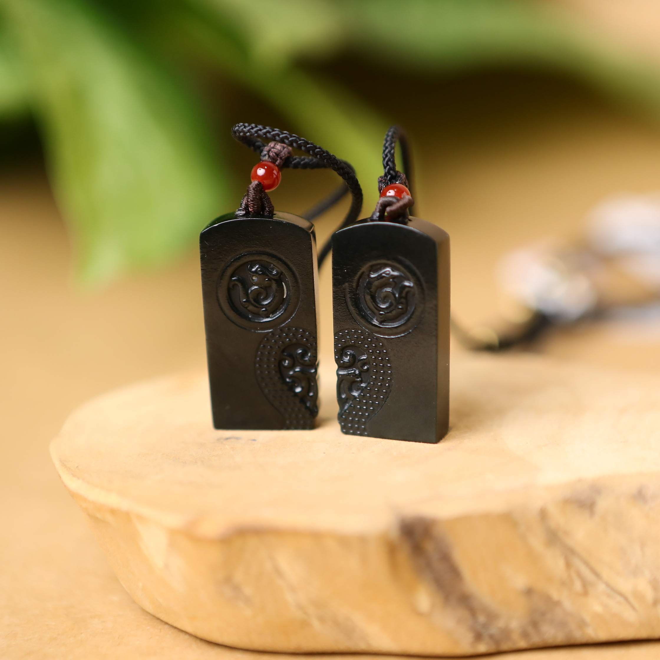 青玉龙凤对牌 38*19*6mm 塔什库尔干 1522-1-2