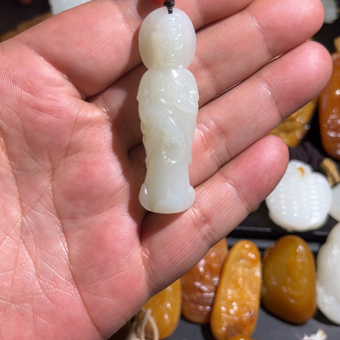 和田玉挂件未镶嵌镜**界