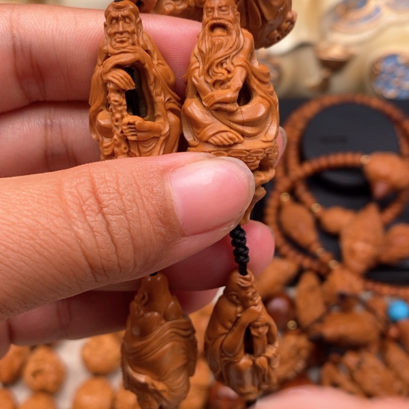 【闪购商品】橄榄核吊坠橄榄手工雕刻工艺