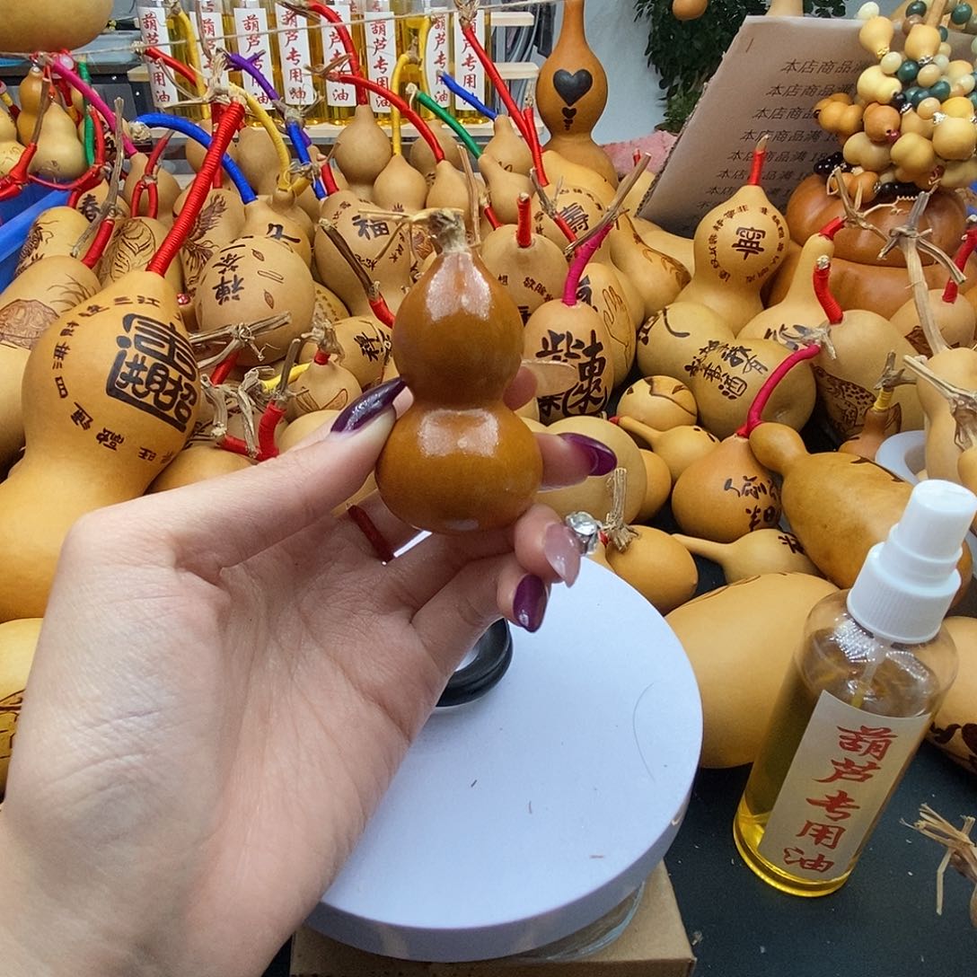 雨***天香榧木葫芦工艺品