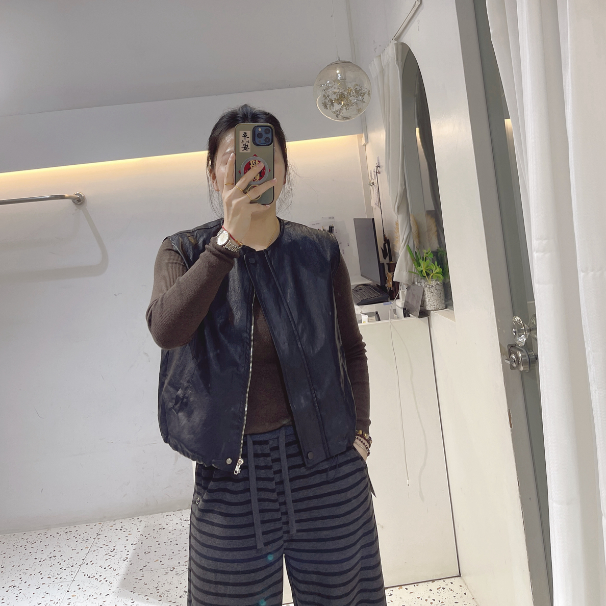 纯色蛋白皮马甲韩式气质37662