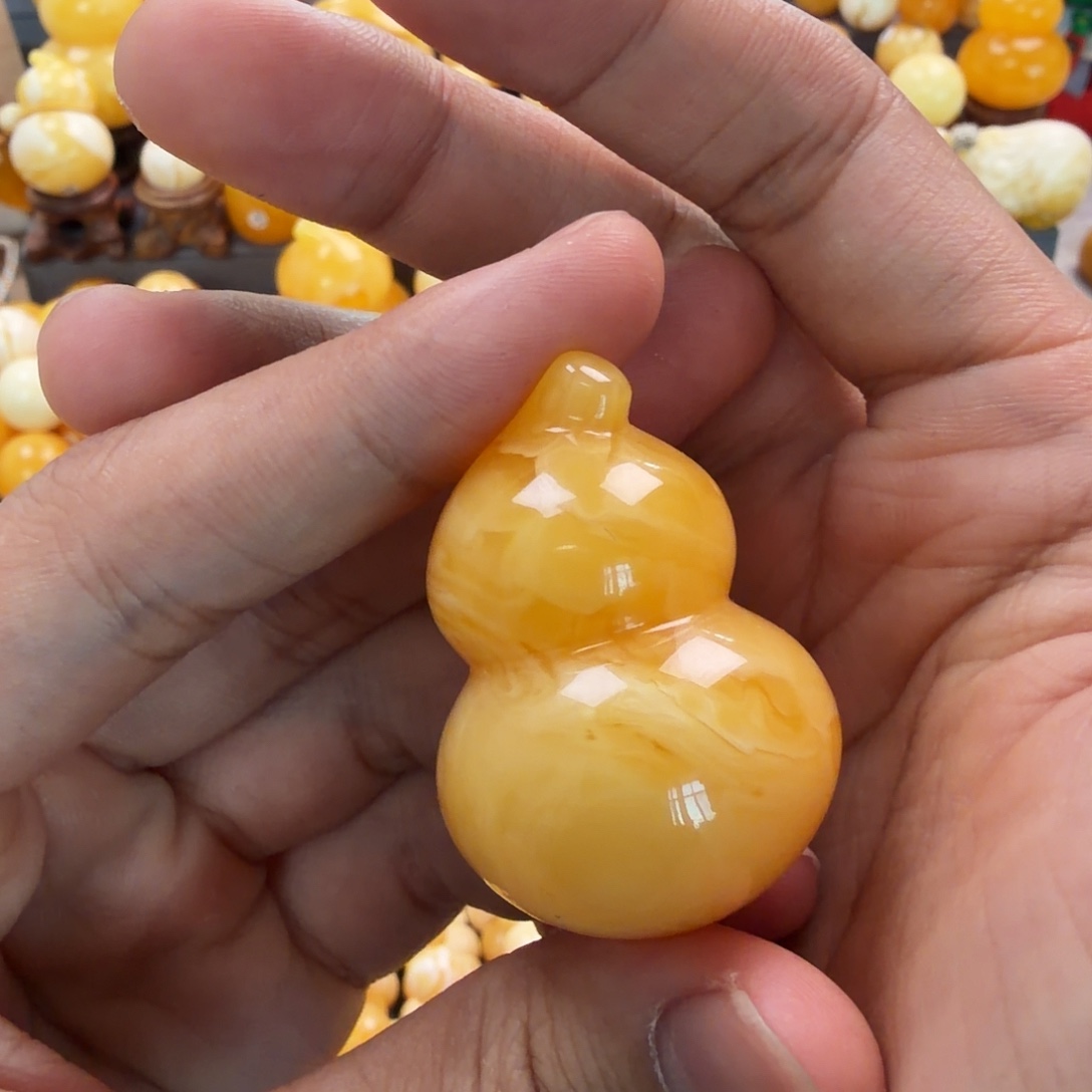 琥珀未镶嵌珠宝奇石17g