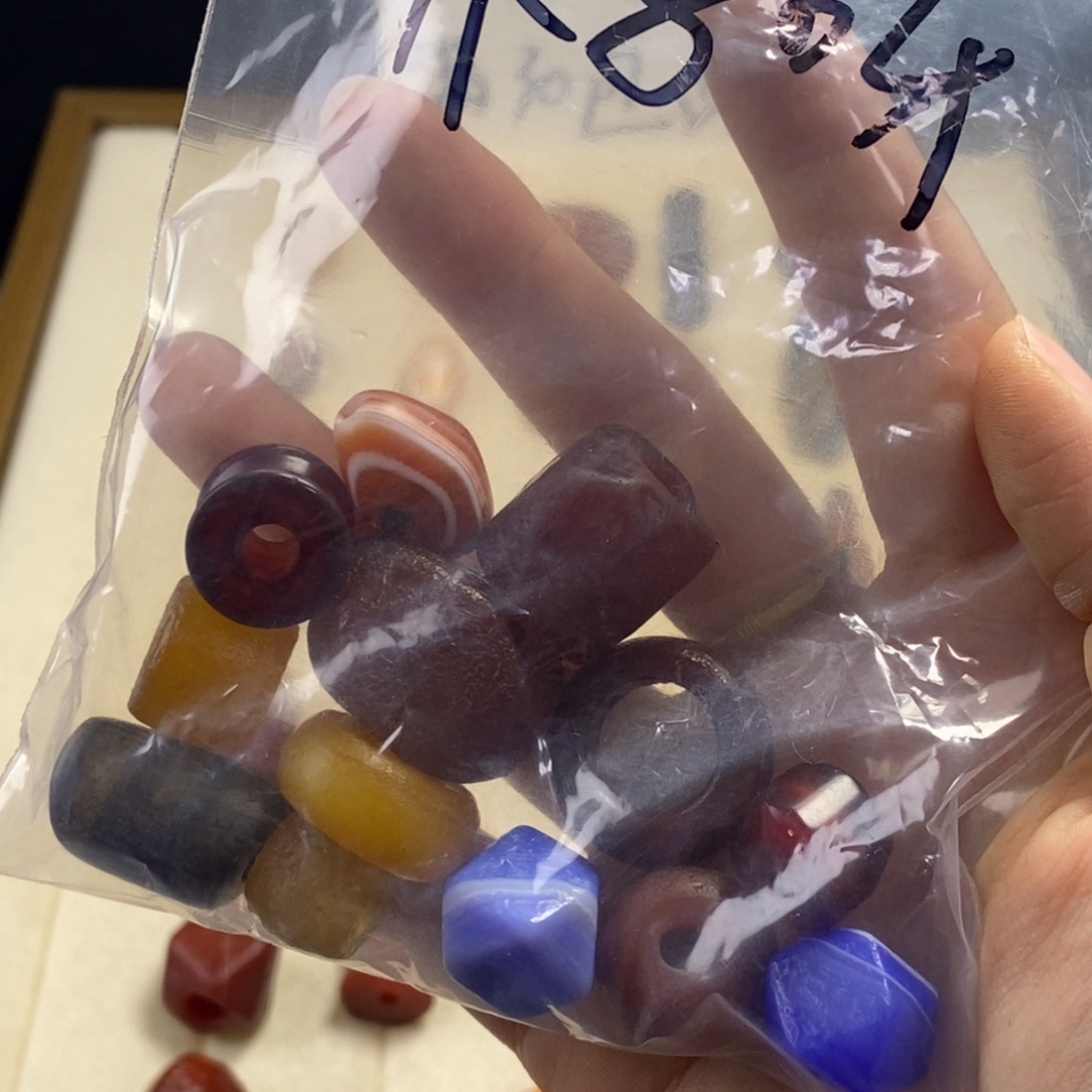 木***呀玛瑙/玉髓未镶嵌颈饰