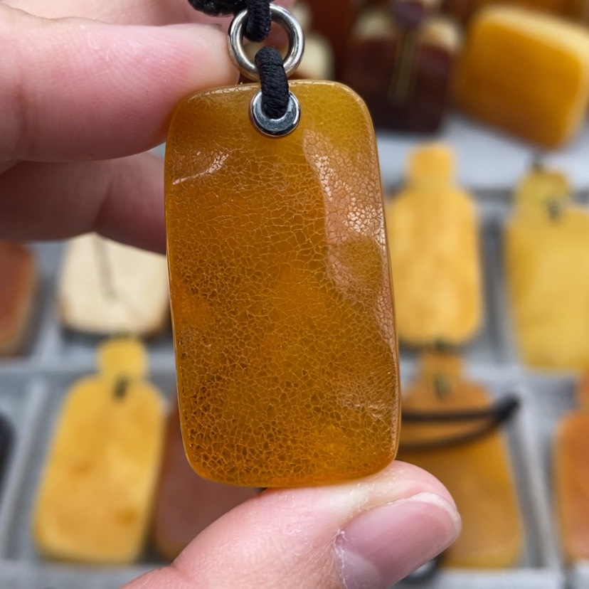 【闪购商品】琥珀珠宝奇石未镶嵌