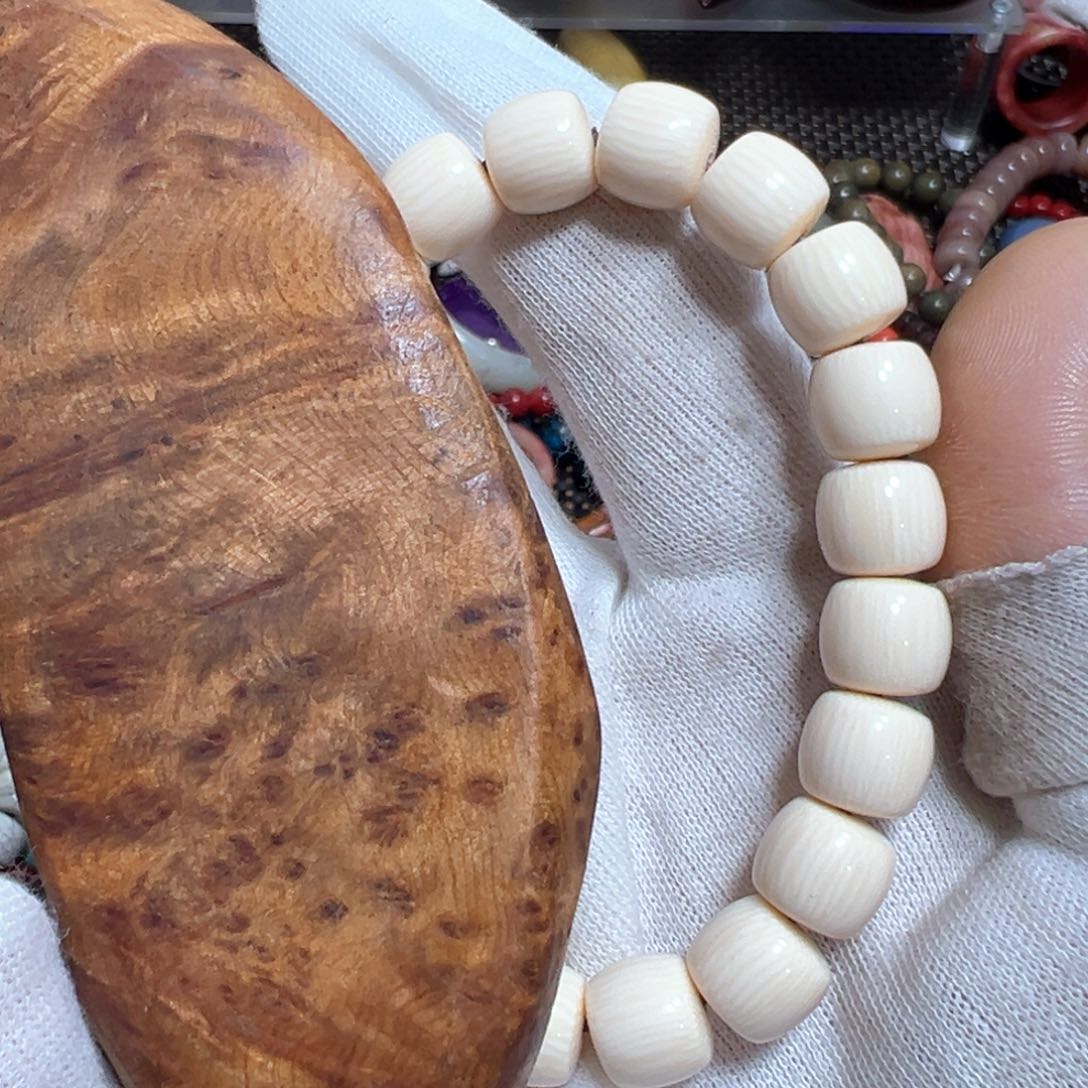 非洲檀香无事牌10单圈手串