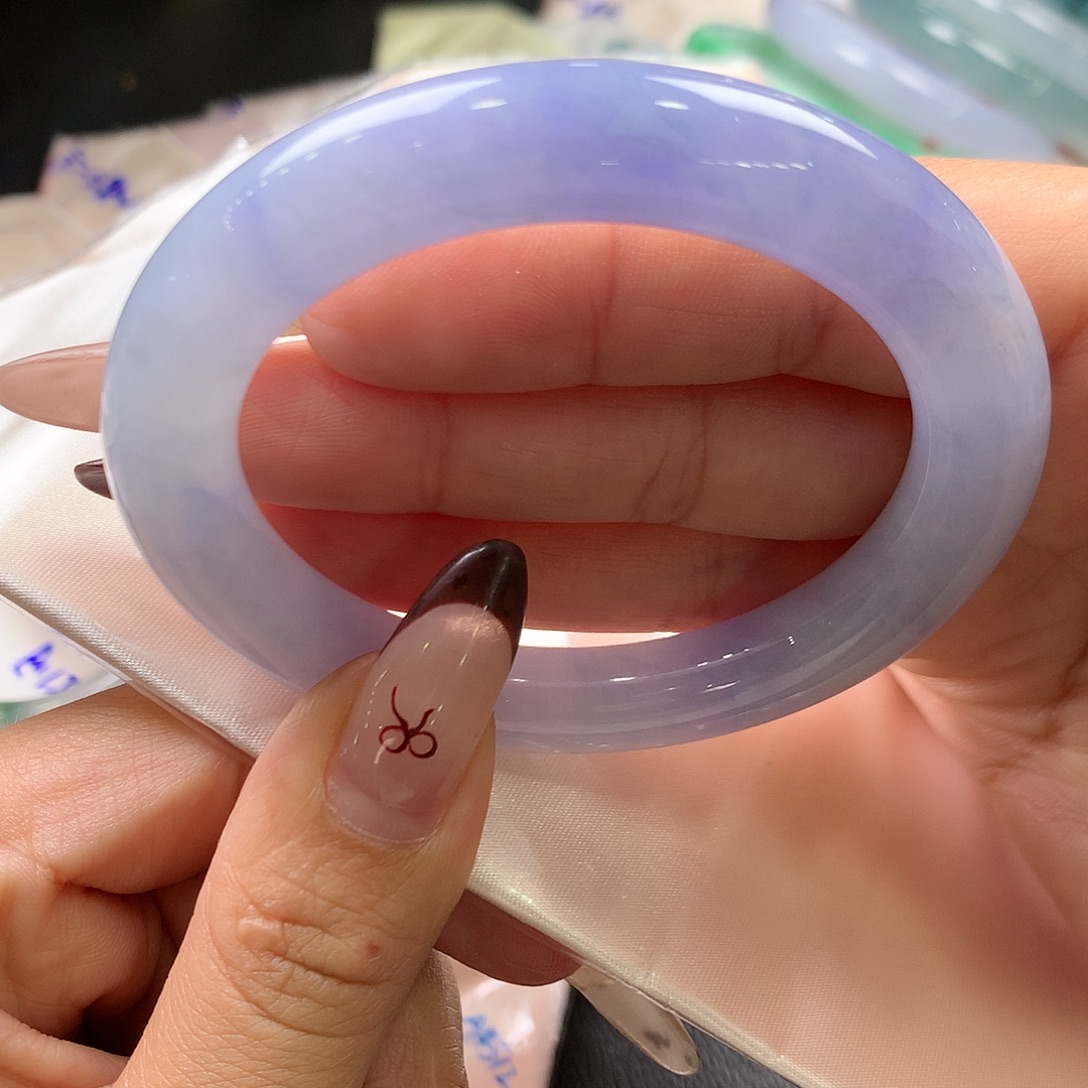 翡翠未镶嵌手镯（圆镯）16号 