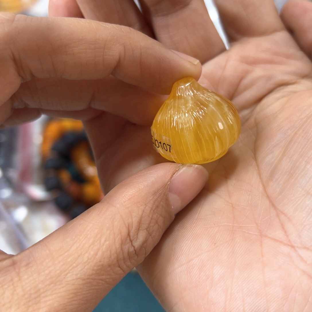 琥珀珠宝奇石未镶嵌384