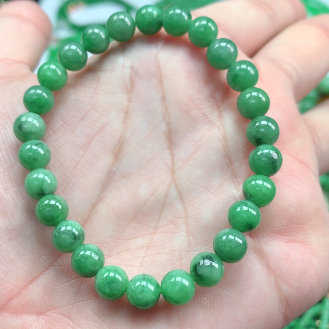 翡翠手链未镶嵌翡翠
