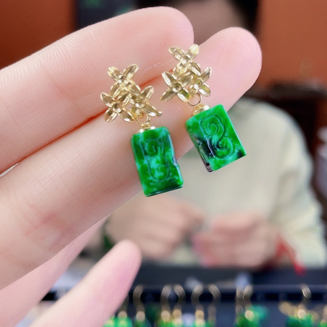 翡翠未镶嵌耳饰饰品