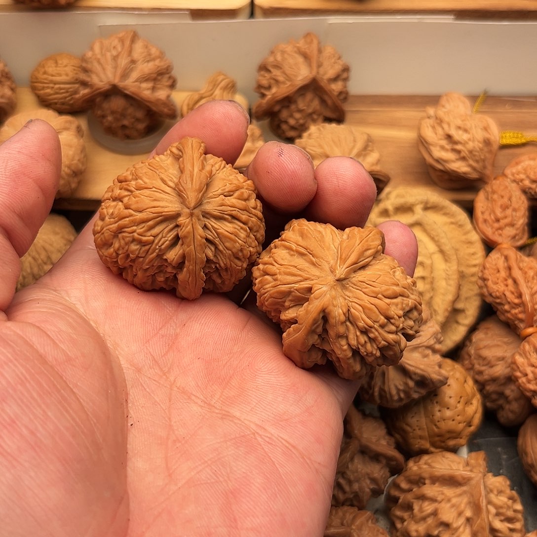 千***风文玩核桃吊坠半臂