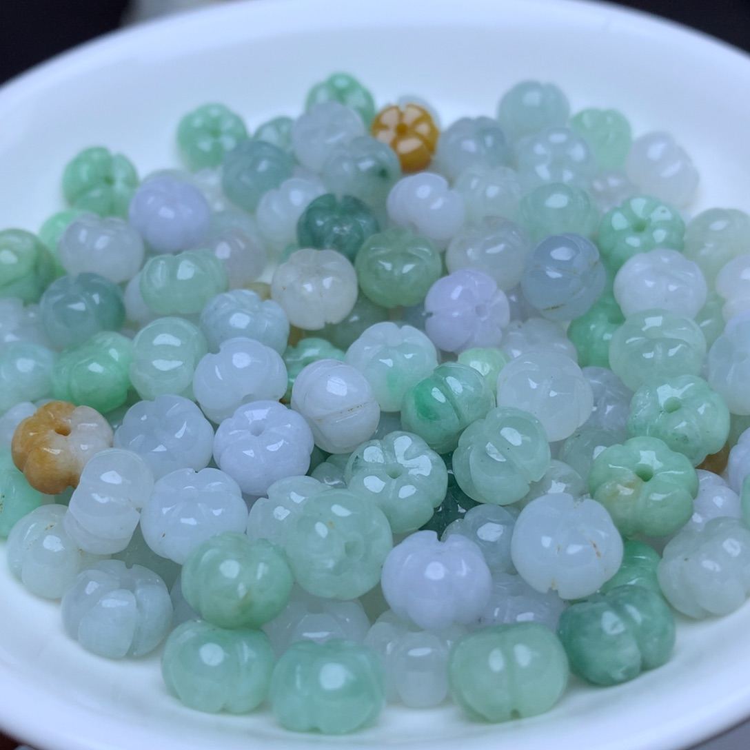 【闪购商品】翡翠手链未镶嵌卡5.3乘8冰三彩南瓜28个