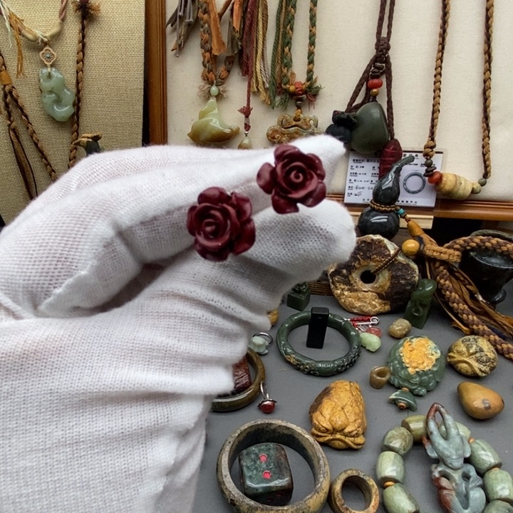 玛瑙/玉髓耳钉银S925镀金镶嵌