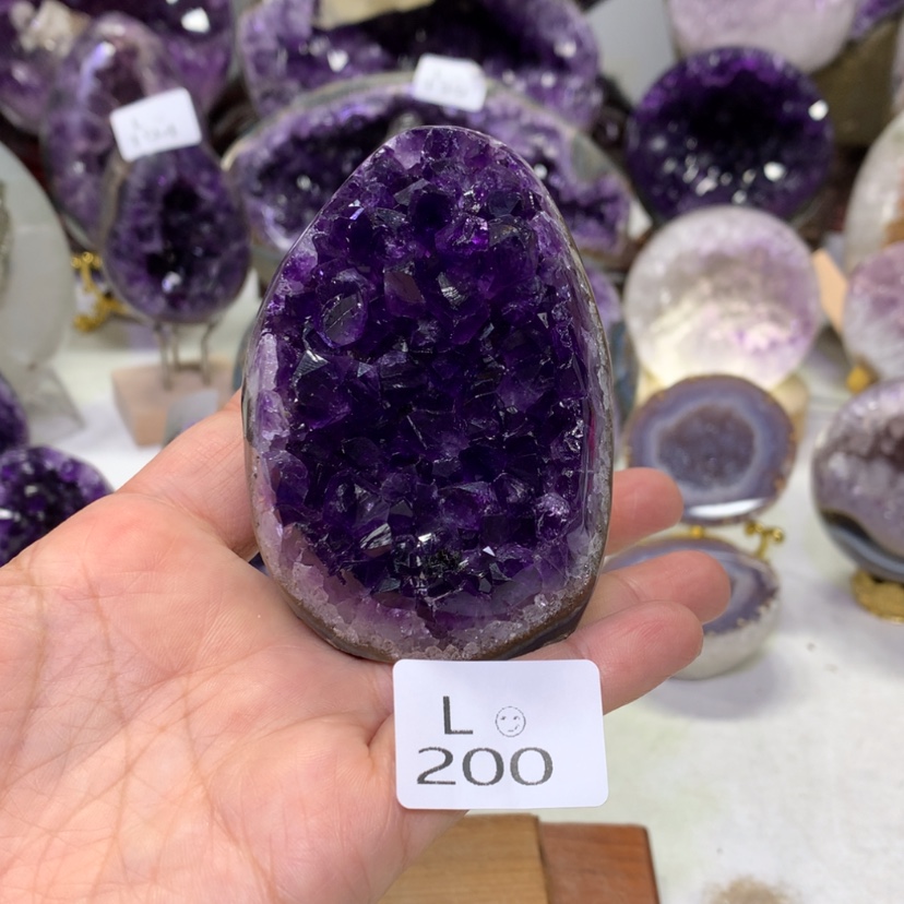 【闪购商品】水晶摆件未镶嵌红**人天然紫水晶