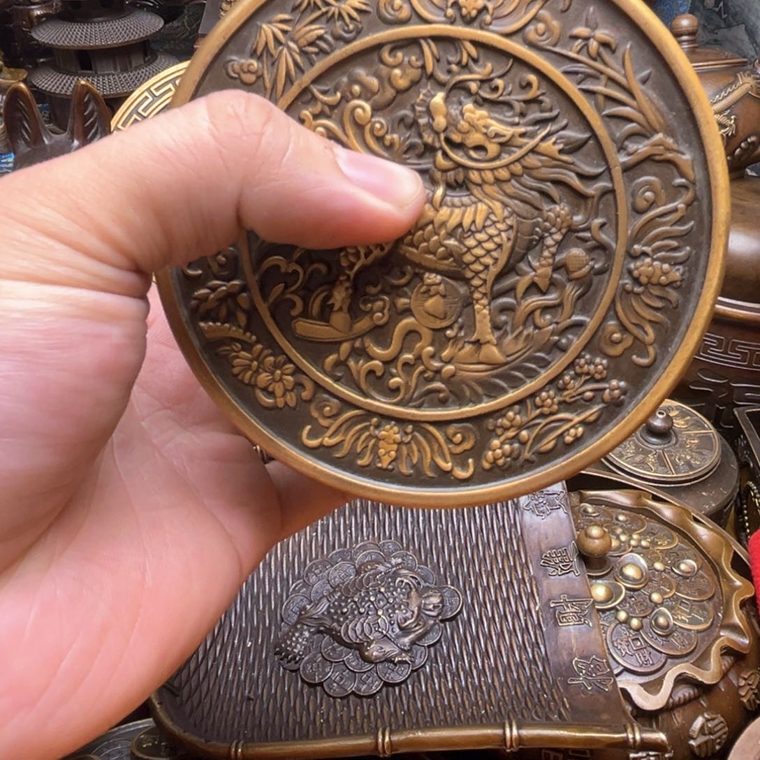 精美铜器点击下单