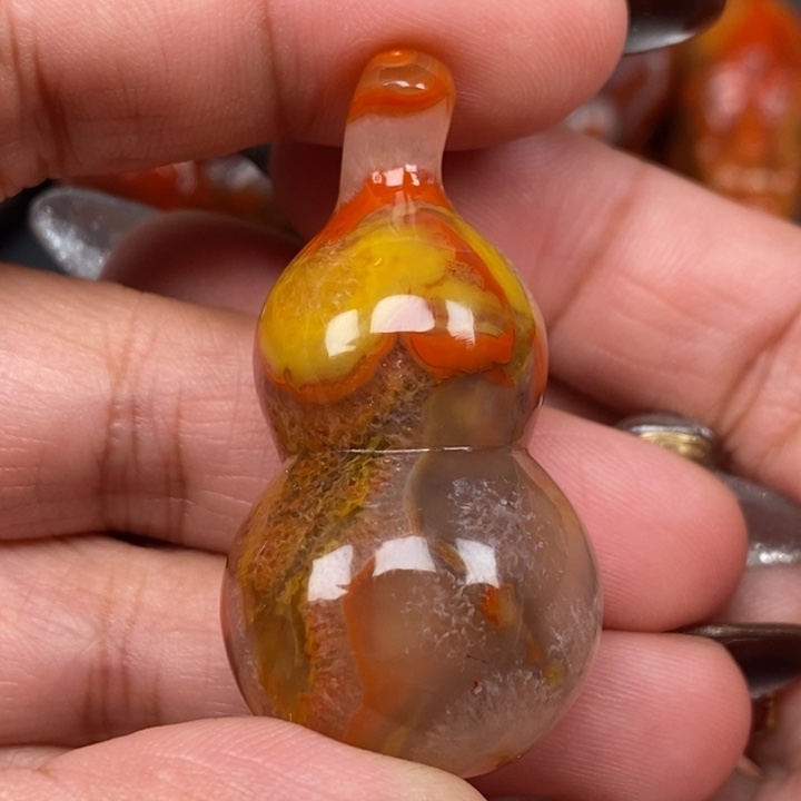 玛瑙/玉髓未镶嵌颈饰