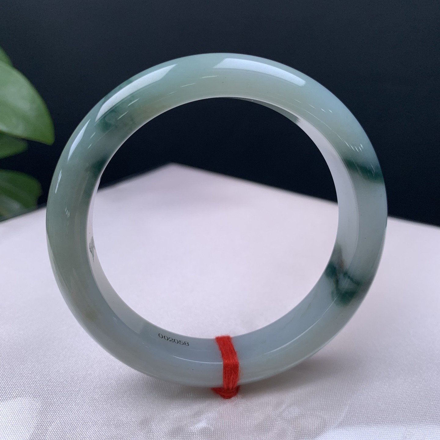  编号002058缅甸翡翠手镯天然翡翠正圈飘花翡翠手镯