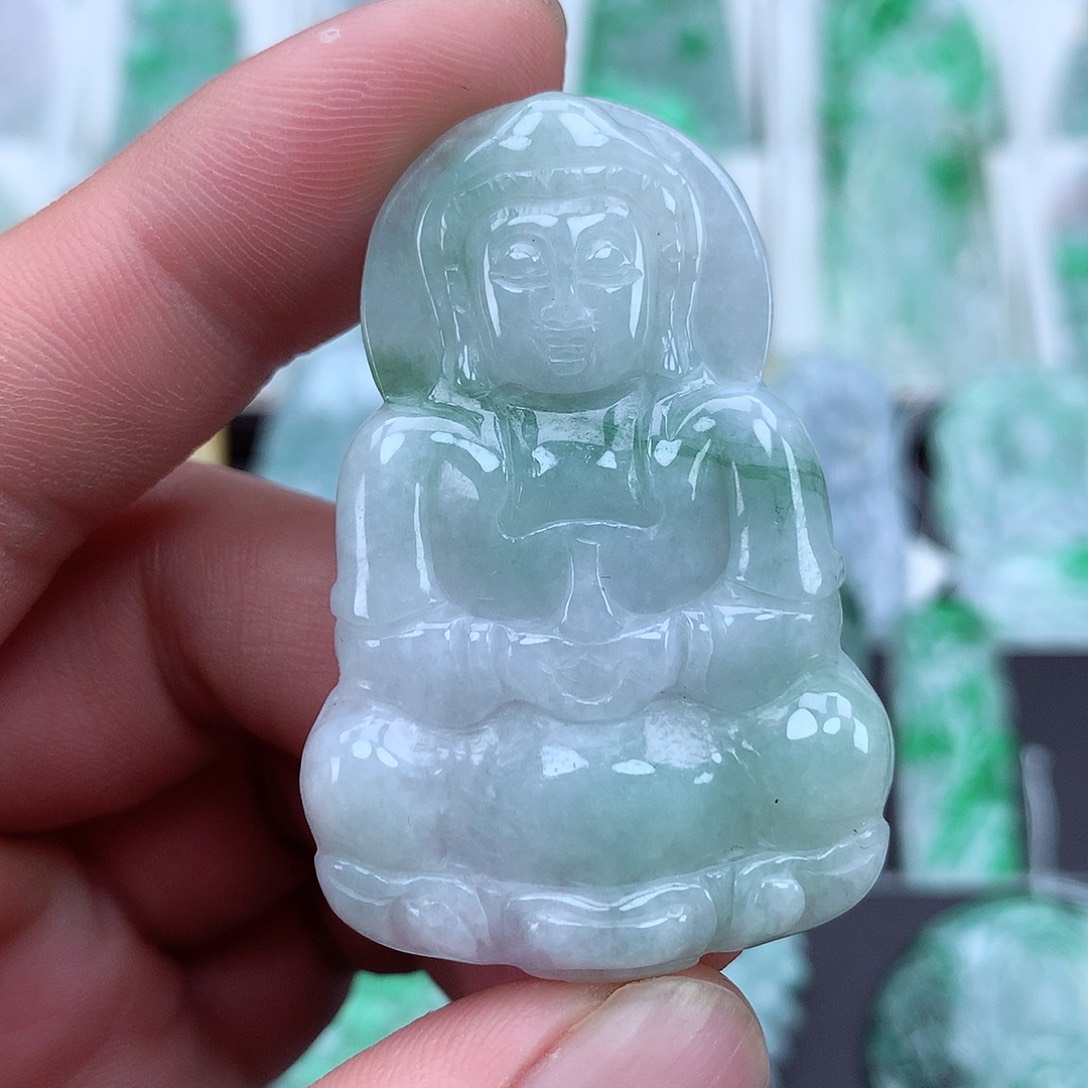 翡翠颈饰未镶嵌翡翠吊坠