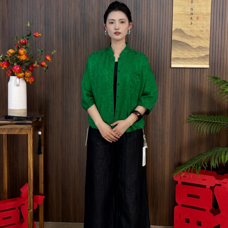 （8627）100%桑蚕丝香云纱冠乐皱花螺双面双穿上衣